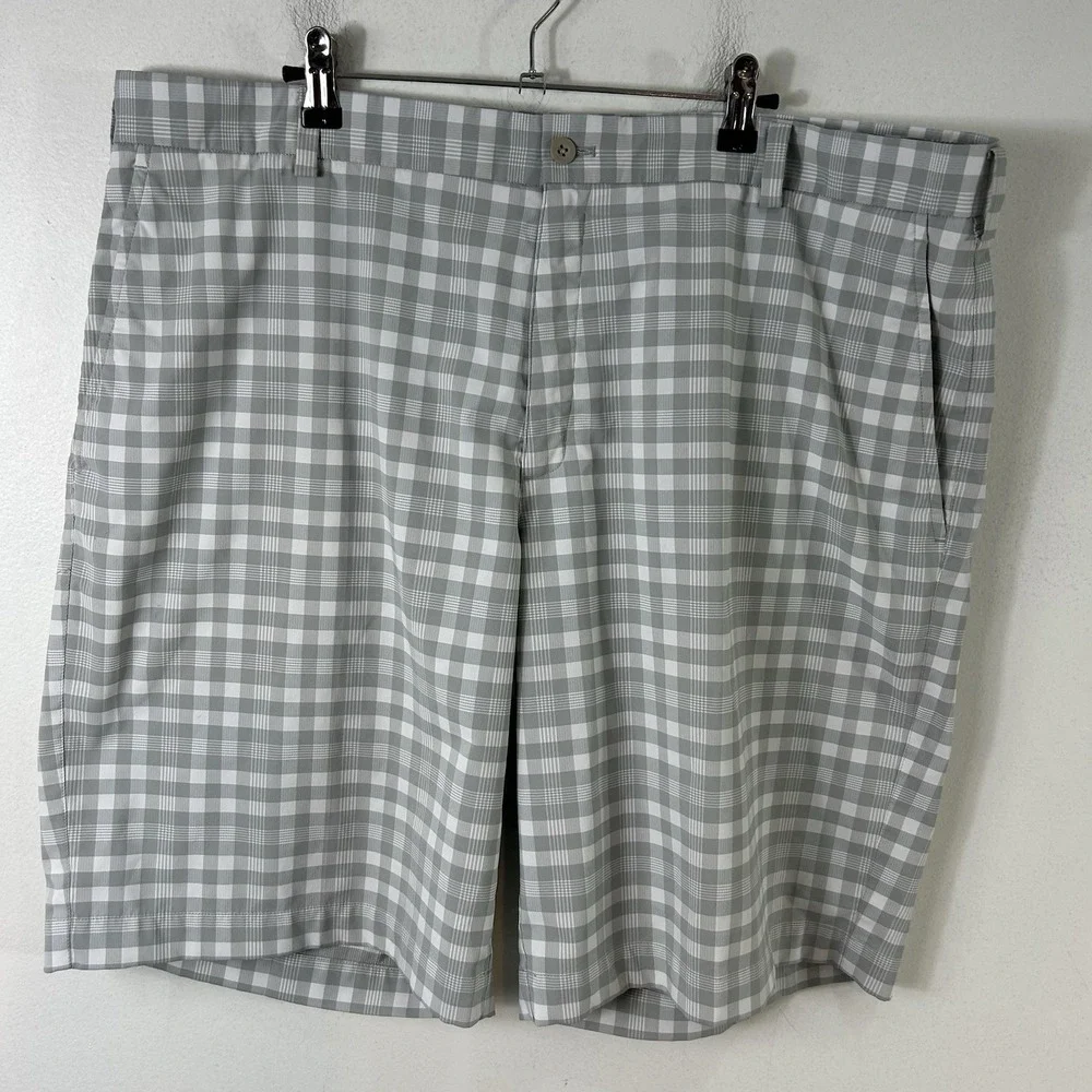 Nike Dri Fit Golf Shorts Flat Front Pockets Gray White‎ Plaid Gingham Mens 40